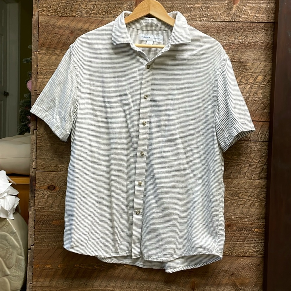 Old Navy Men’s Relaxed Fit Short Sleeve Striped Button Down Shirt Crème Large